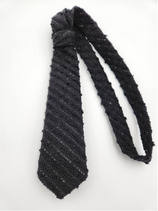 Textured Sequin Plunge Necktie