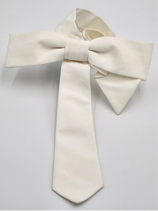 Flat image of White Grace Bow Tie