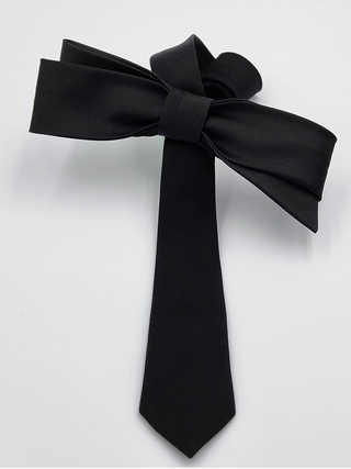 Flat image of black bow tie